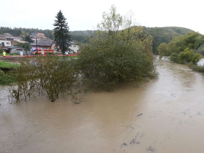 Výdatné dažde zdvihli hladiny na východe, najmä v povodí Hornádu a Hnilca