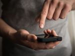 Slovákov opäť obťažujú podvodné telefónne čísla