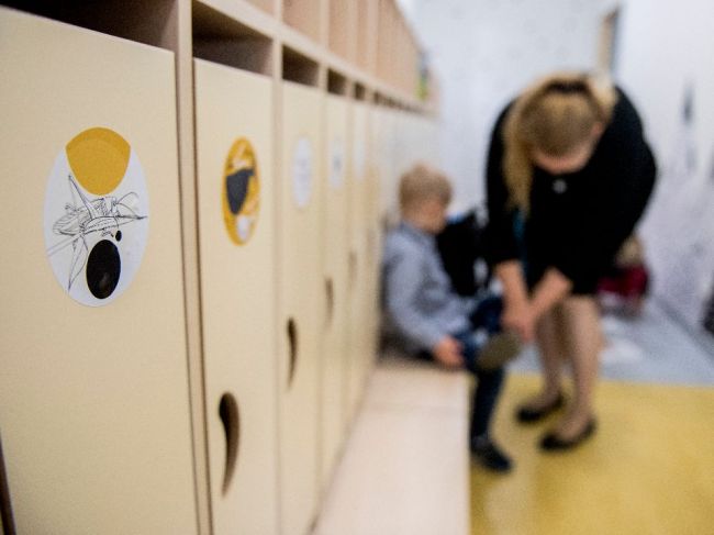 Ak sa nenájde pre dieťa miesto vo verejnej MŠ, rodič nebude čeliť sankcii