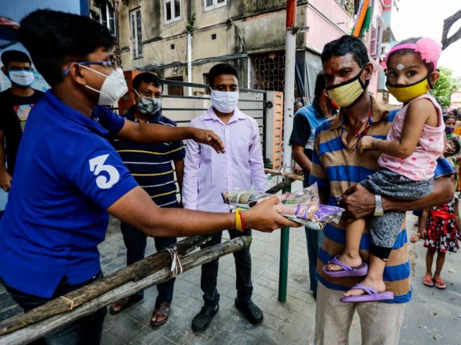 India vydala varovanie pred šírením koronavírusu počas štátnych volieb