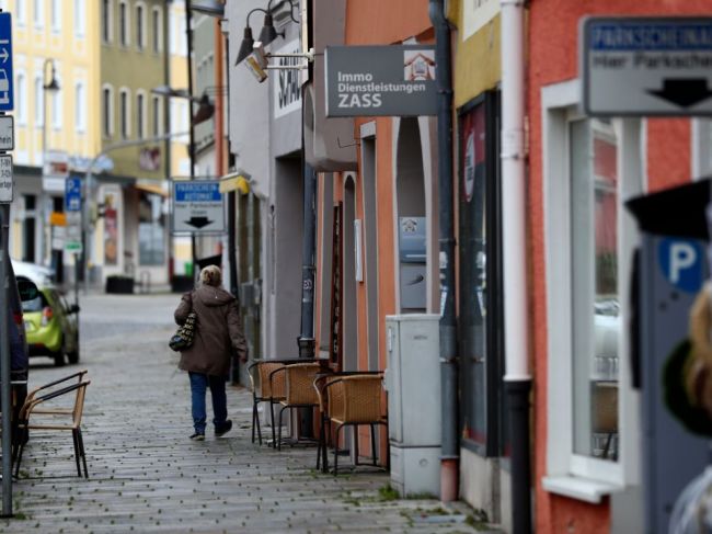 V Rakúsku pribudlo rekordných 4453 nových prípadov nákazy koronavírusom