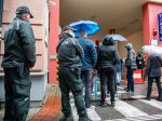 Pri testovaní budú pomáhať tisícky policajtov