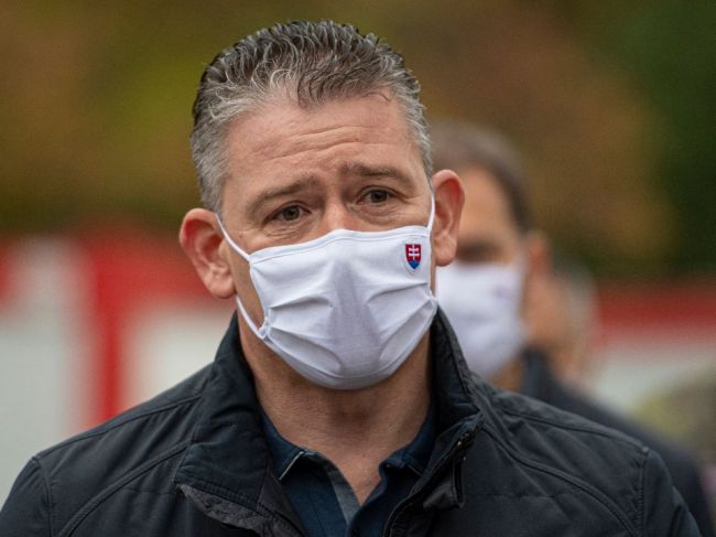 Mikulec: Policajný zbor je pripravený na testovanie ľudí na hraniciach