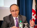 Pri testovaní boli porušené jazykové práva, tvrdí splnomocnenec pre menšiny