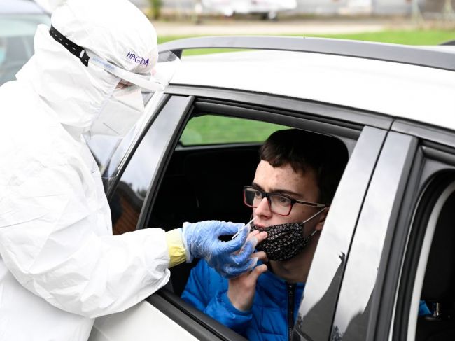 Antigénové testovanie by sa mohlo začať v pondelok na hranici s Ukrajinou