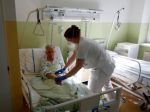 Česko hlási najviac nových prípadov COVID-19 od začiatku pandémie