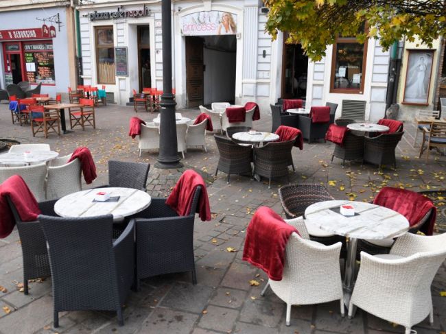 Bez adekvátnej pomoci skrachuje do 2 mesiacov 47% hotelov a reštaurácií