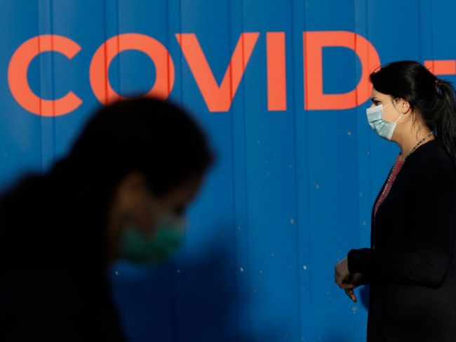 Premiér nevylúčil predĺženie núdzového stavu