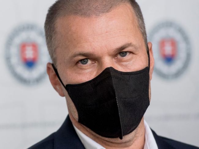 Policajný prezident Kovařík odmietol tvrdenia Fica o politickom vplyve v polícii