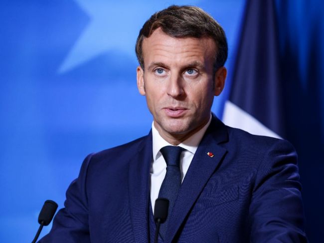 Macron vyzval Európu na rýchlu a koordinovanú reakciu voči terorizmu