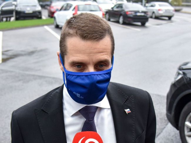 Veto Maďarska a Poľska vo veci rozpočtu EÚ môže uškodiť aj Slovensku