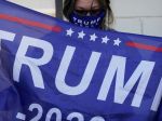 Trump pokračuje v nepodložených tvrdeniach o volebných podvodoch