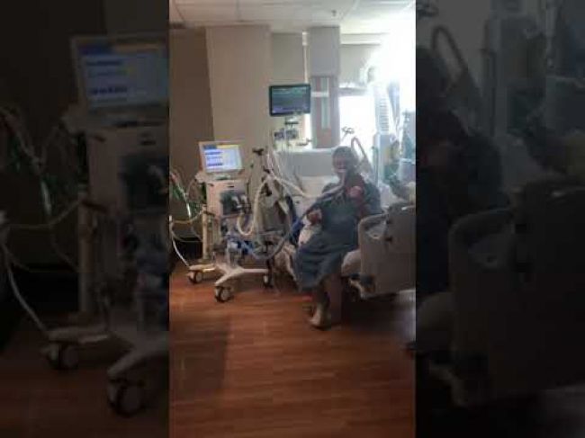 Video: Zdravotníci ostali v slzách, takto im vyjadril vďaku intubovaný pacient