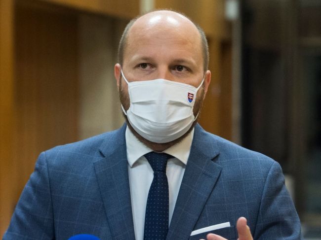 Naď: V sobotu otestovali 68.888 ľudí, z toho 1366 bolo pozitívnych