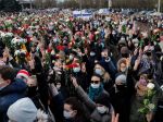 Na proteste v Minsku zadržali desiatky ľudí