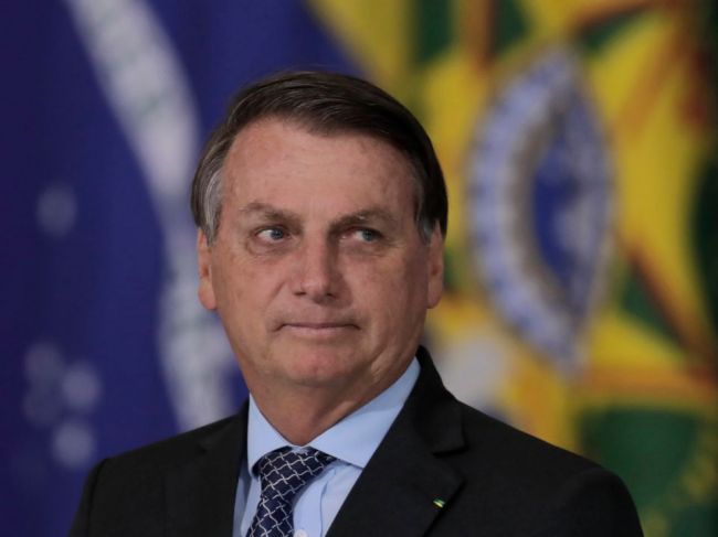 Brazílsky prezident stále nezablahoželal Bidenovi, hovorí o podvodoch