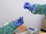V piatok pribudlo 2070 prípadov, počet obetí sa zvýšil o 24