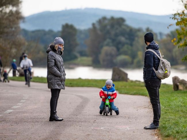 SHMÚ: V sobotu na juhovýchode SR presiahla teplota 15 stupňov Celzia