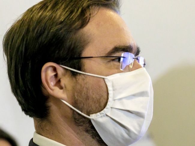 Minister zdravotníctva informoval o možnosti lockdownu