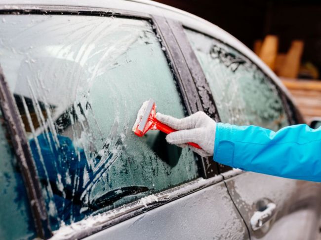 4 časté chyby, ktoré robíme pri rozmrazovaní auta