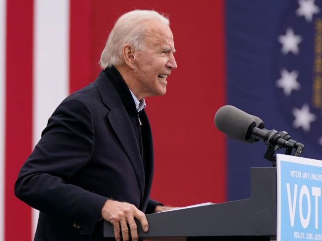 Do čela rezortu energetiky a vnútra Biden zvažuje nominovať ženy