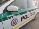 COVID-19 má nové ohnisko, obyvateľov obce stráži polícia