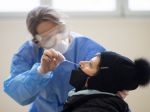 Švajčiarsko od utorka na mesiac sprísňuje karanténne opatrenia