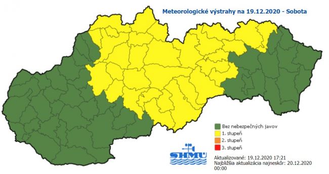 SHMÚ upozorňuje na poľadovicu aj hmlu, vydal výstrahu prvého stupňa