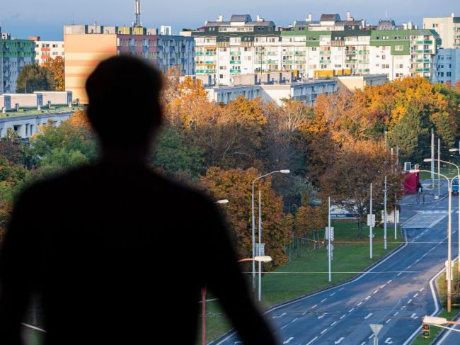 Ceny bytov rástli napriek koronakríze, pandémia preverila i správanie bánk