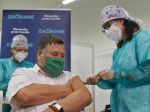 Začalo sa očkovanie proti ochoreniu COVID-19