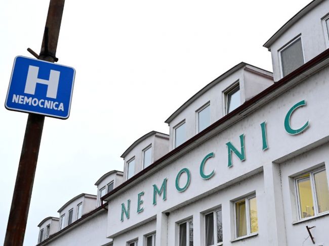 Zdravotníci musia byť súdržní, povolávanie z ambulancií je potrebné