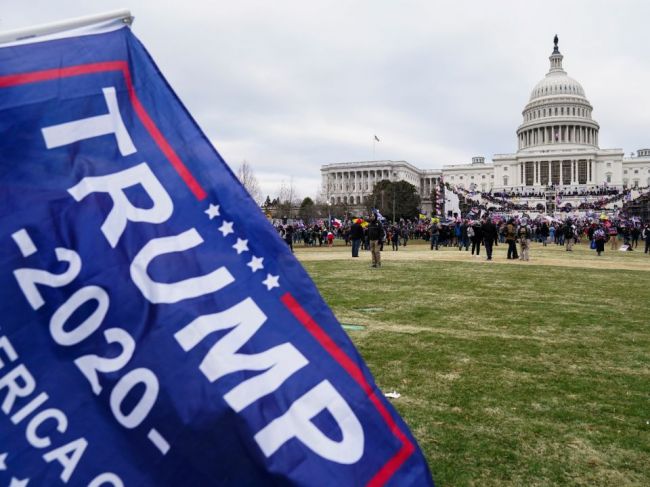 Twitter zablokoval účet Donalda Trumpa