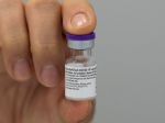 EMA: Z jednej ampulky vakcíny Pfizer možno extrahovať šesť dávok