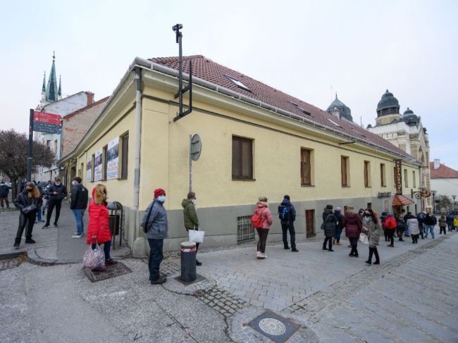V priebehu piatka otestovali v Nitre vyše 10.500 ľudí