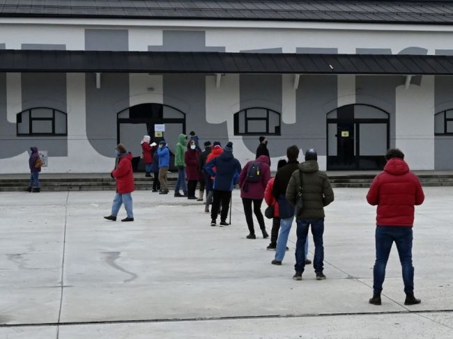 Premiér priblížil, ako bude prebiehať celoplošné testovanie