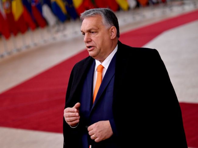 Orbán: V Maďarsku začnú čoskoro očkovať 1,7 milióna seniorov