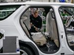 V nitrianskej automobilke sa znížil počet pozitívnych o polovicu