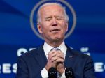 Prieskum v USA: Bidenova obľúbenosť stúpa
