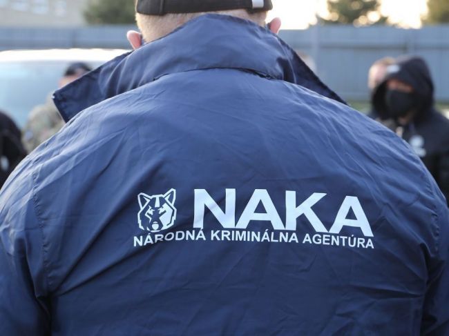 NAKA opäť v akcii: Elitné komando zadržalo dve sudkyne