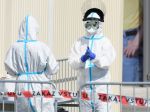 Testovanie vo firmách sprevádzajú problémy, chýbajú vakcíny i personál