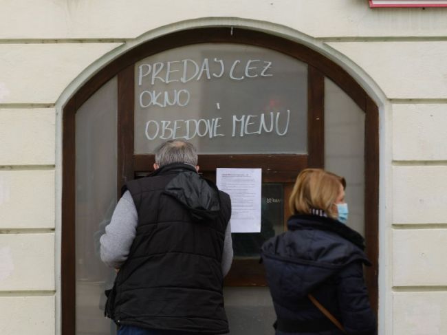 Pomoc pre gastro: Reštaurácie očakávajú od novely Zákonníka práce ďalšie straty