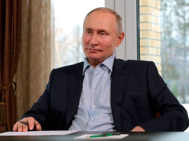 Putin predložil návrh zákona o päťročnom predĺžení zmluvy New START