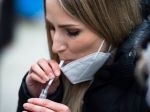 Testovanie na COVID-19 zo slín či žuvaním by sa mohlo stať realitou aj na Slovensku