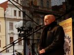 Exprezident Klaus dostal za nenosenie rúška pokutu 10.000 korún