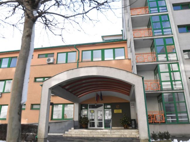 V Arcuse zomrelo na COVID-19 ďalších sedem klientov, počet úmrtí je 25
