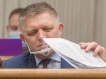Fico podal trestné oznámenie na Krajniaka a Lipšica
