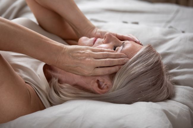 Ranná bolesť hlavy: Toto sú príčiny a spôsoby liečby migrény po prebudení