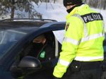Polícia od stredy sprísňuje kontroly dodržiavania pandemických opatrení