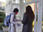 Regionálne úrady verejného zdravotníctva môžu rozhodnúť o zatvorení škôl