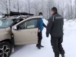Polícia naďalej pokračuje v sprísnených kontrolách